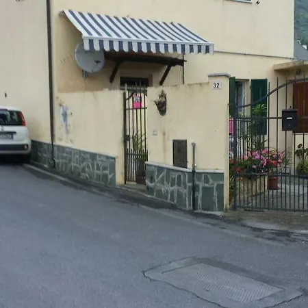 Ferienhaus Trilocale Arredato